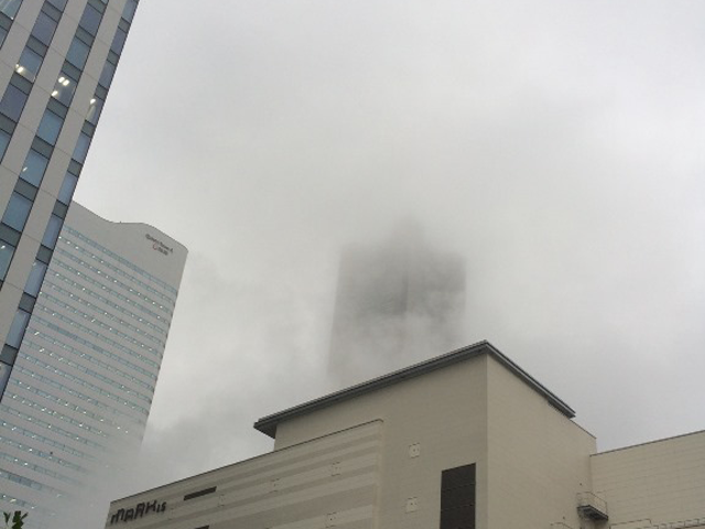 Vol.19 秋雨？に霞むランドマーク（横浜市西区）